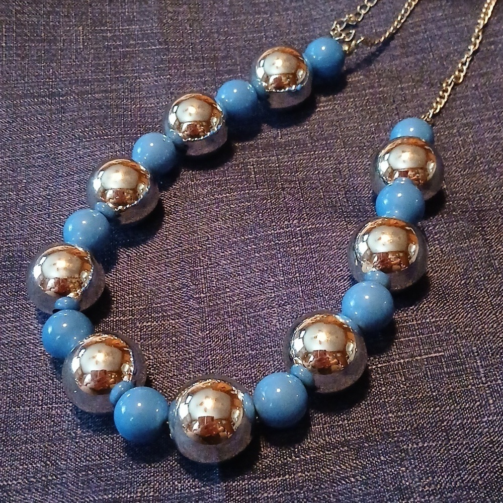 Giant blue and silver color statement necklace 20 inches